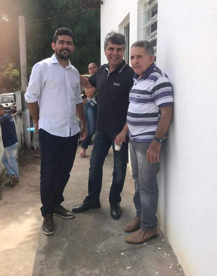 Prefeito leva atendimento médico à comunidade Cocal - Imagem 3