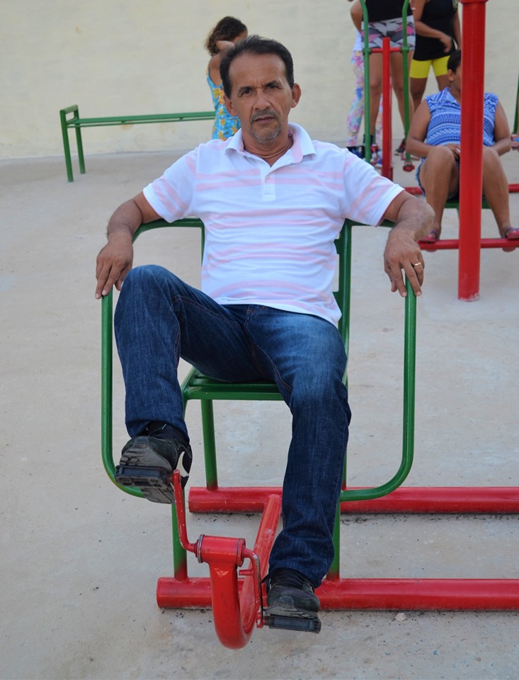 Prefeito Genival Bezerra inaugura Academia ao Ar Livre na zona rural - Imagem 19