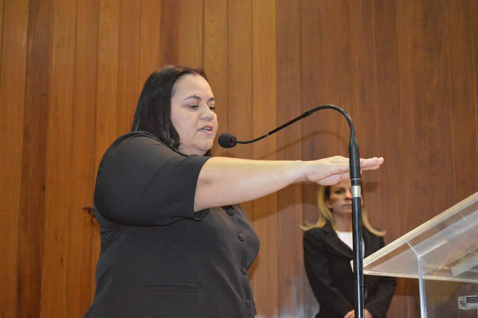 Prefeito João Luiz prestigia posse da monsenhorgilense Elisângela Moura - Imagem 5