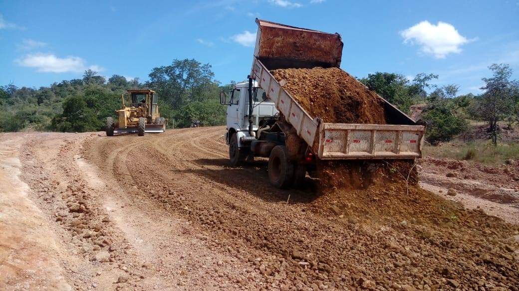 Comunidades recebem melhorias em estradas, iluminação pública e outros benefícios - Imagem 12