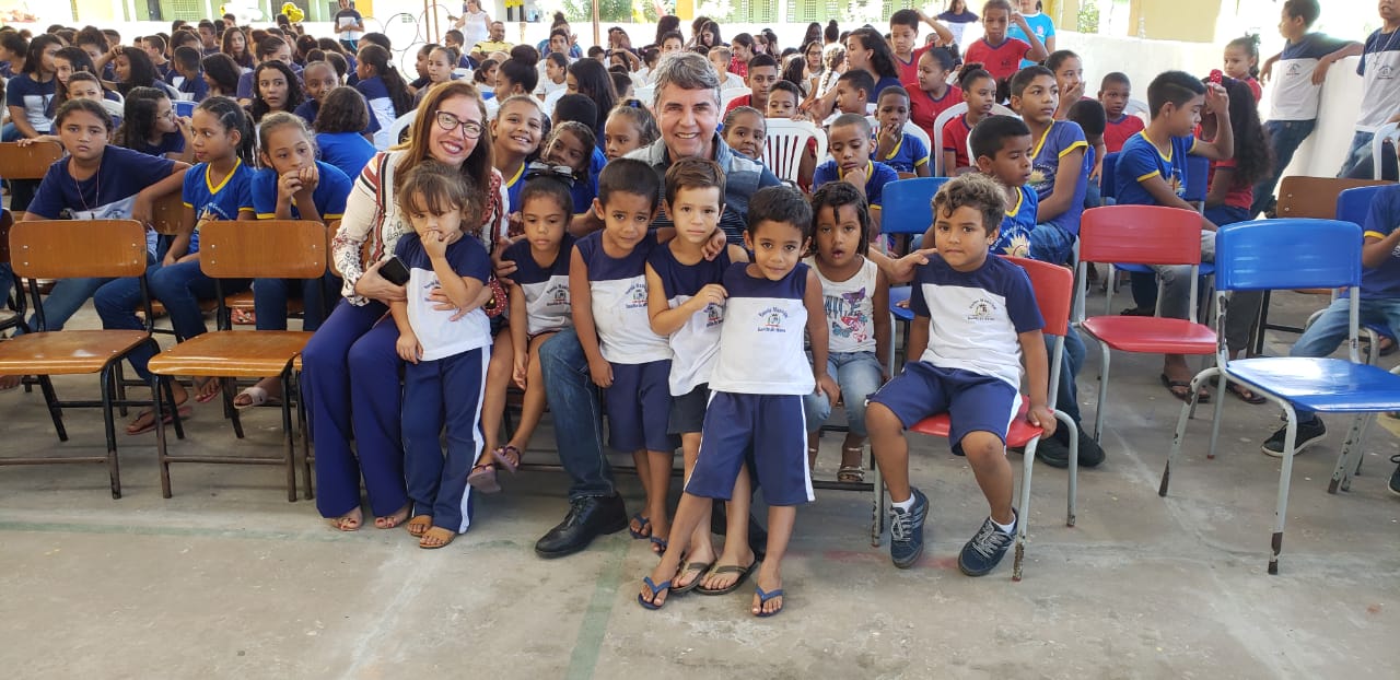 Lançamento das Olimpíadas Escolares marcada pela participação de alunos, professores e até do prefeito  - Imagem 1