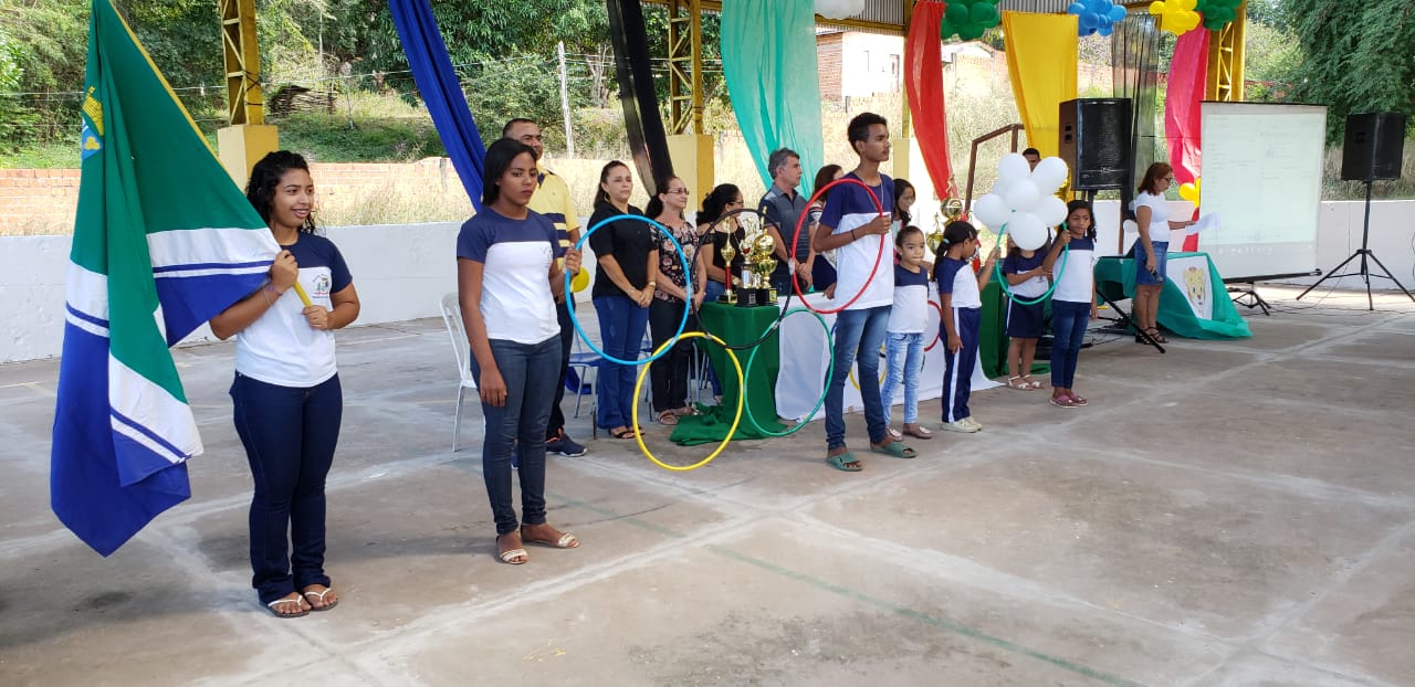 Lançamento das Olimpíadas Escolares marcada pela participação de alunos, professores e até do prefeito  - Imagem 11