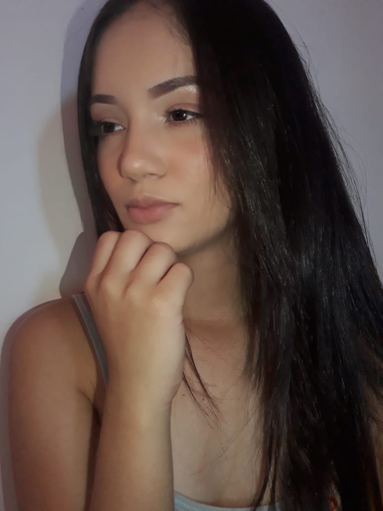 Jovens participam de curso de maquiagem no CRAS - Imagem 6