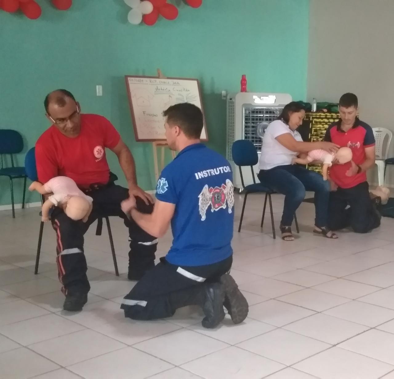 Prefeitura promove Curso de Capacitação para Socorristas do Samu e enfermeiros do hospital com sucesso  - Imagem 8