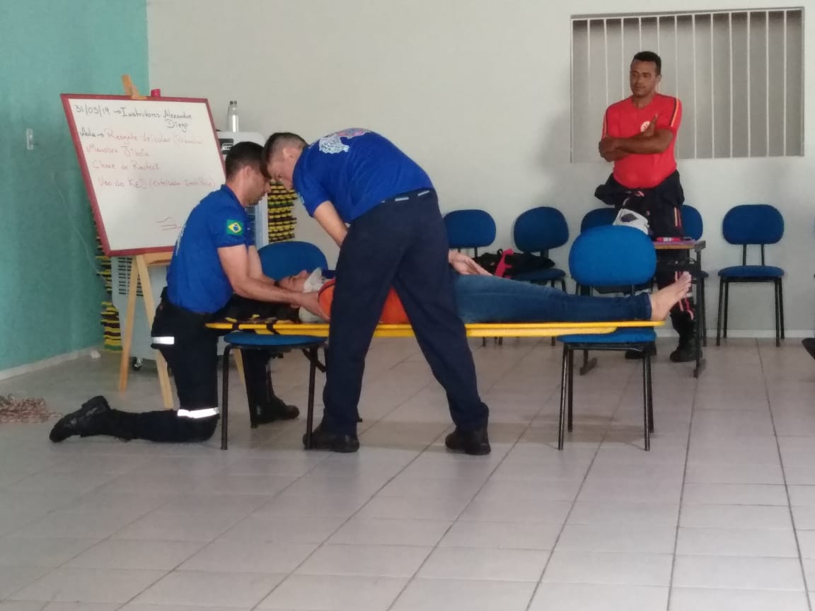 Prefeitura promove Curso de Capacitação para Socorristas do Samu e enfermeiros do hospital com sucesso  - Imagem 7