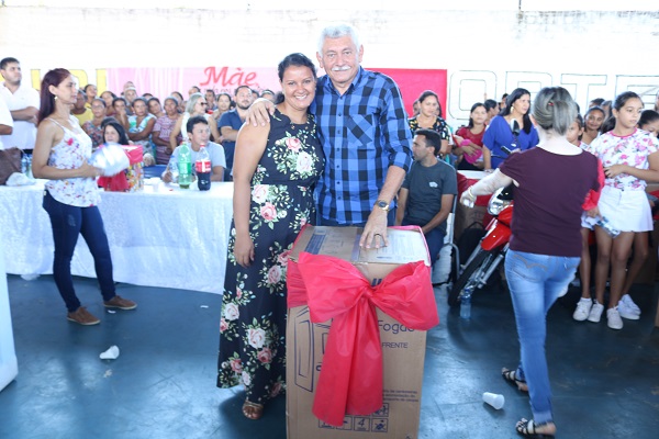 Prefeitura promoveu maior festa da história em homenagem as mães - Imagem 38