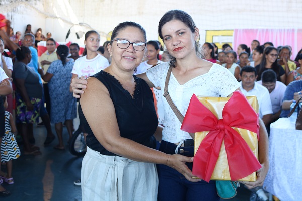 Prefeitura promoveu maior festa da história em homenagem as mães - Imagem 29