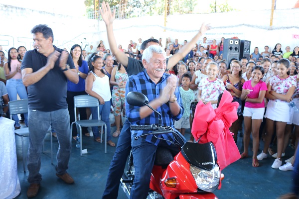 Prefeitura promoveu maior festa da história em homenagem as mães - Imagem 43