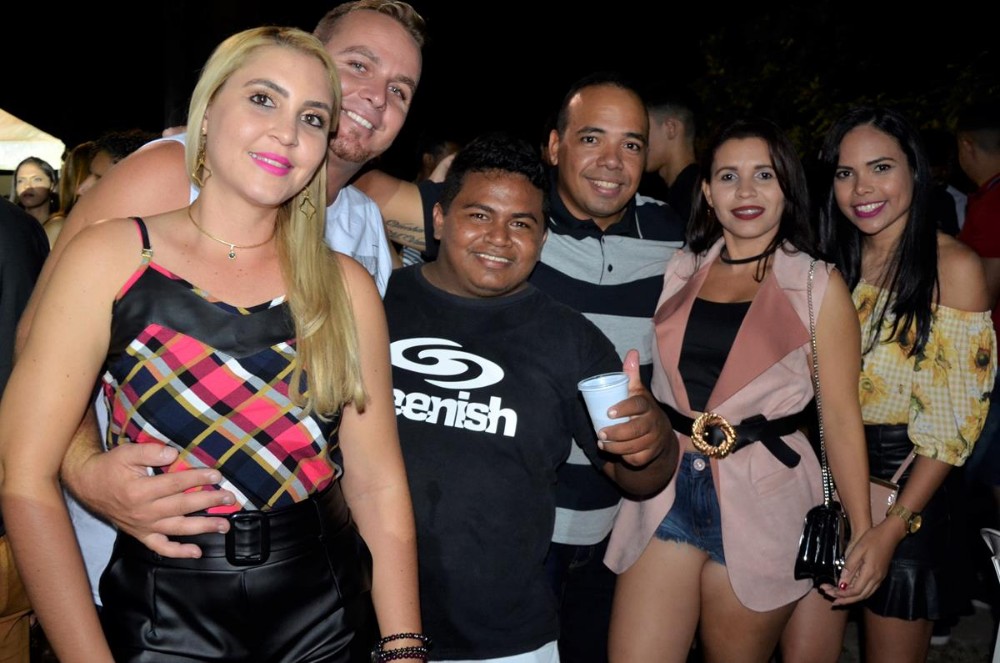 Matheus Fernandes, Toda Boa e Marquinhos do Pará abrilhantaram os Festejos de Barro Duro; imagens - Imagem 9