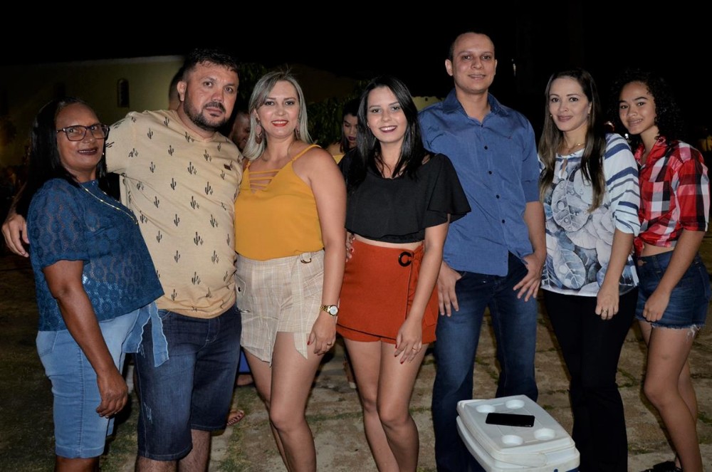 Matheus Fernandes, Toda Boa e Marquinhos do Pará abrilhantaram os Festejos de Barro Duro; imagens - Imagem 12