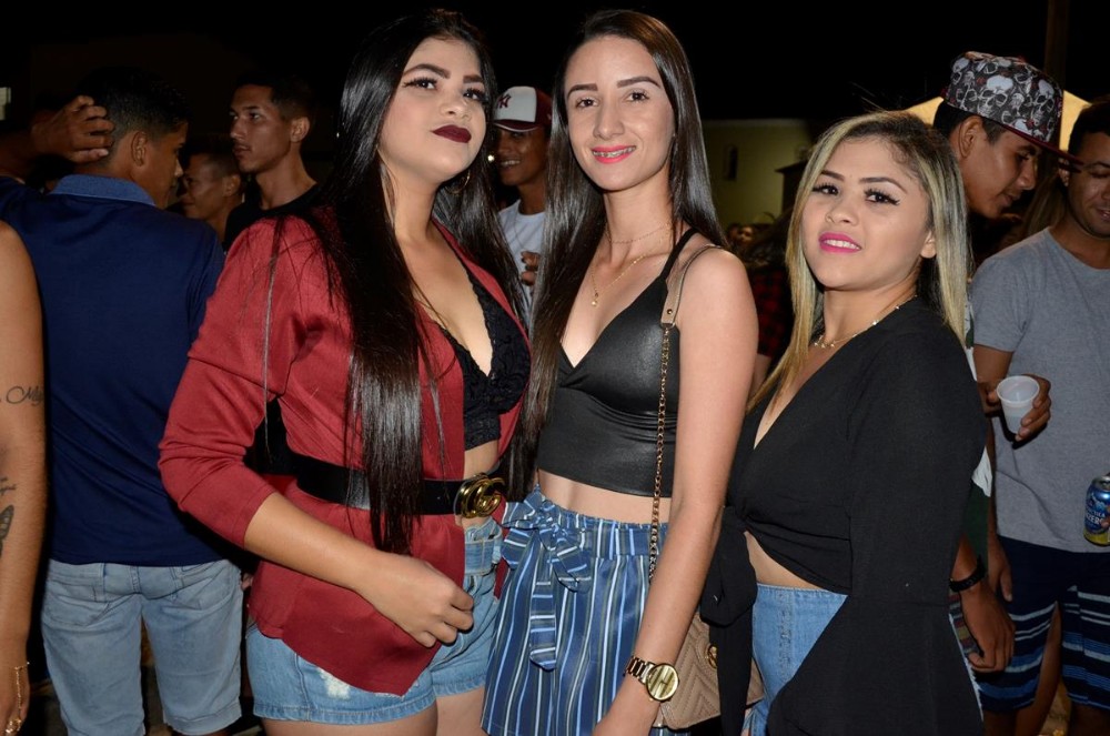 Matheus Fernandes, Toda Boa e Marquinhos do Pará abrilhantaram os Festejos de Barro Duro; imagens - Imagem 3