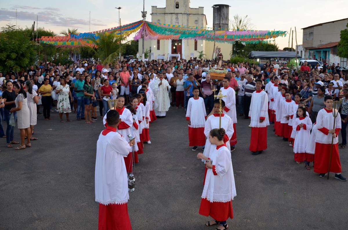 Procissão de Fé encerra os Festejos de São João Batista, em Barro Duro - Imagem 17