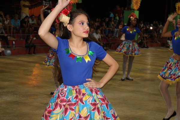 Começou o XXIII Festival Junino de N. S. dos Remédios - Imagem 21