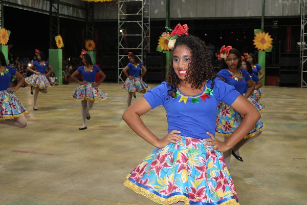 Começou o XXIII Festival Junino de N. S. dos Remédios - Imagem 20