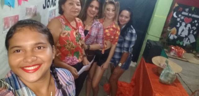 “São João da Amizade EJA” encerra atividades do Colégio Terezinha Nunes em Picos.  - Imagem 11