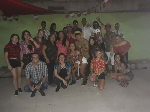 “São João da Amizade EJA” encerra atividades do Colégio Terezinha Nunes em Picos.  - Imagem 21