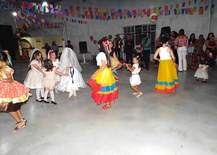 Rede Objetivo de Ensino de Pedro II realiza sua festa de São João - Imagem 30