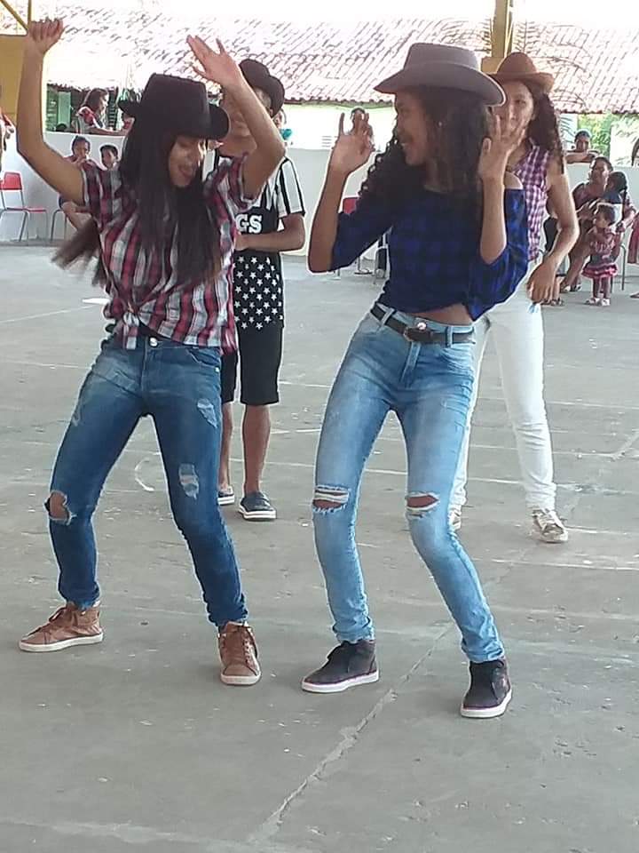 Escola Basílio de Abreu realiza festa caipira com total integração dos alunos  - Imagem 6