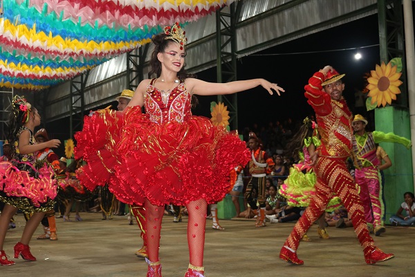 Luar de Santo Antônio e Sanfona Dourada se apresentaram no Festival Junino de N. S. dos Remédios - Imagem 19