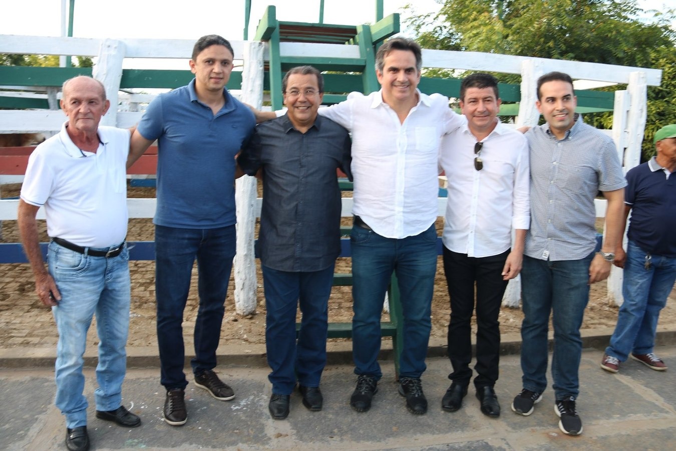 Prefeitura de Água Branca entrega reformas do hospital e matadouro no aniversário da cidade - Imagem 7