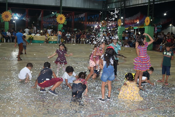 Luar de Santo Antônio e Sanfona Dourada se apresentaram no Festival Junino de N. S. dos Remédios - Imagem 20