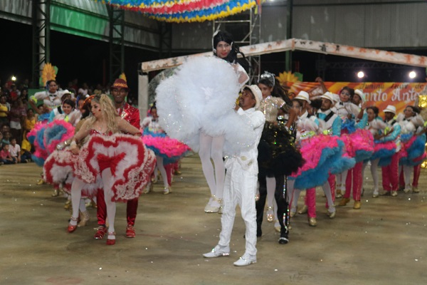 Luar de Santo Antônio e Sanfona Dourada se apresentaram no Festival Junino de N. S. dos Remédios - Imagem 25