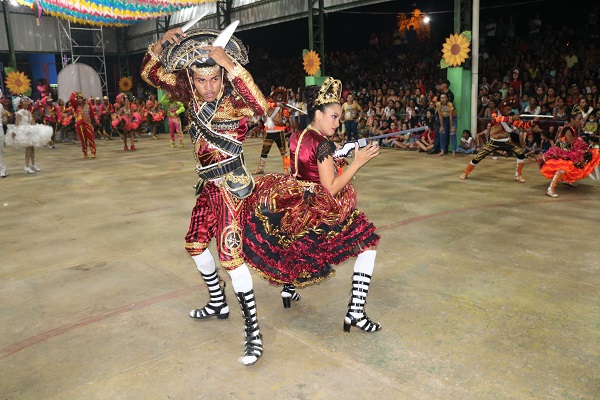 Luar de Santo Antônio e Sanfona Dourada se apresentaram no Festival Junino de N. S. dos Remédios - Imagem 15