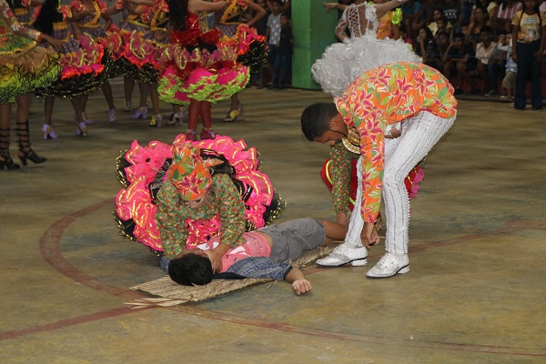 Luar de Santo Antônio e Sanfona Dourada se apresentaram no Festival Junino de N. S. dos Remédios - Imagem 10