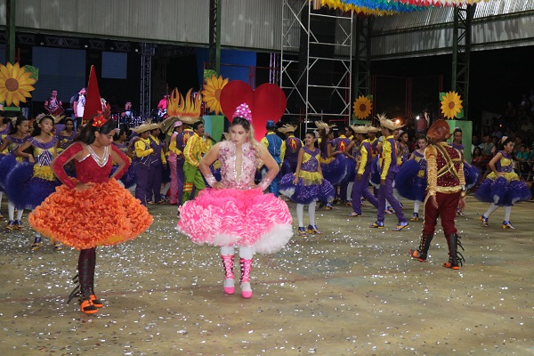 XXIII Festival Junino de N. S. dos Remédios distribuiu R$20 mil em prêmio - Imagem 17