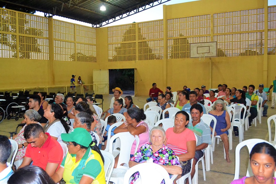 SMS de Joaquim Pires entrega equipamentos ortopédicos aos pacientes com deficiência física - Imagem 10