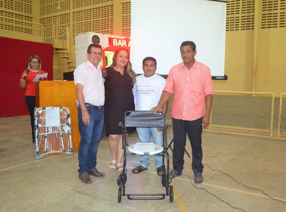 SMS de Joaquim Pires entrega equipamentos ortopédicos aos pacientes com deficiência física - Imagem 38