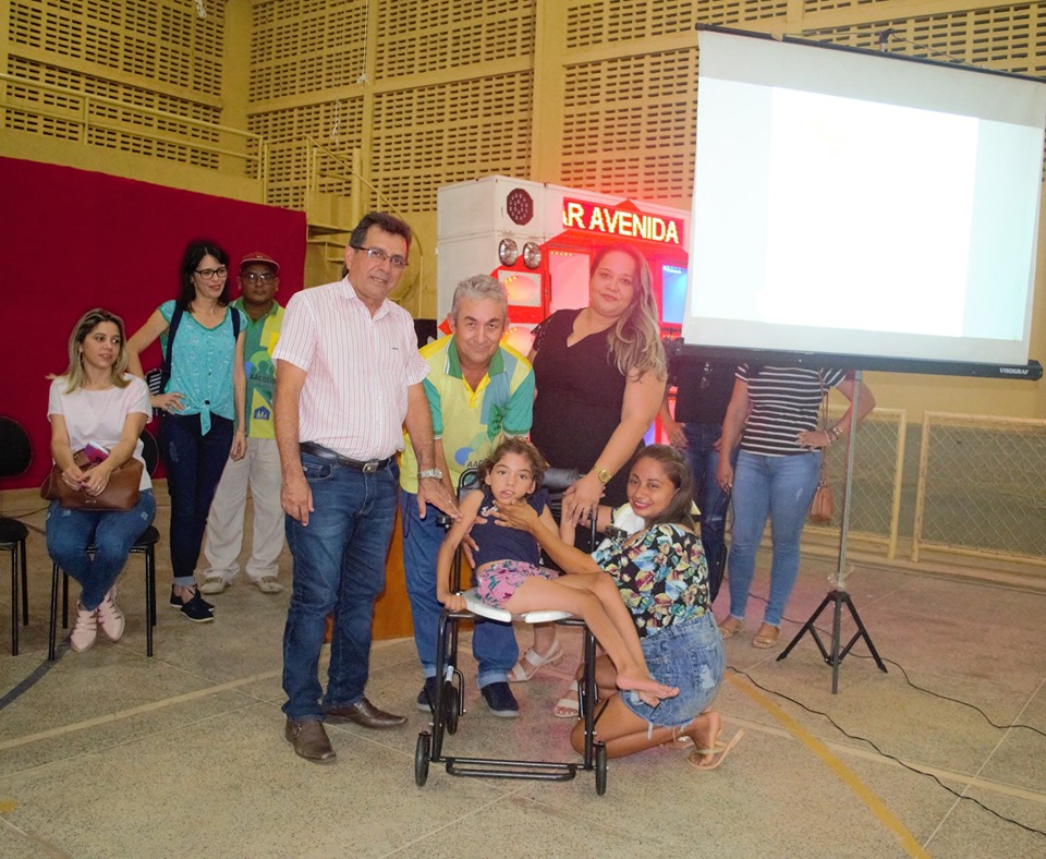 SMS de Joaquim Pires entrega equipamentos ortopédicos aos pacientes com deficiência física - Imagem 21