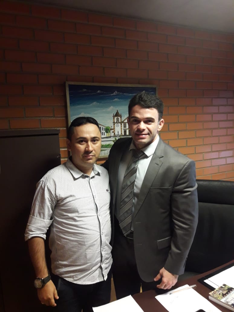 Suplente de  Vereador Rogério Meneses em busca de melhorias para Picos. - Imagem 1