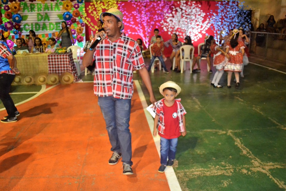 Prefeitura municipal realiza a primeira noite do arraiá da cidade de Joaquim Pires - Imagem 73