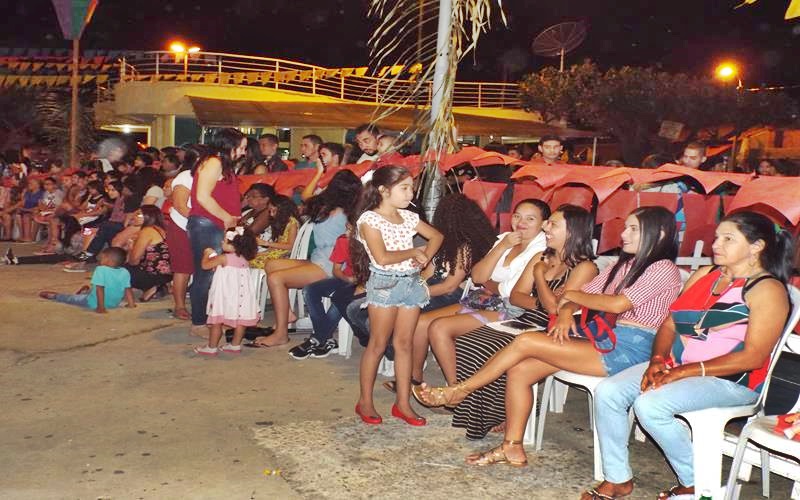 Público prestigia primeira noite do Encontro de Folguedos na Praça Manoel Nogueira Lima  - Imagem 20