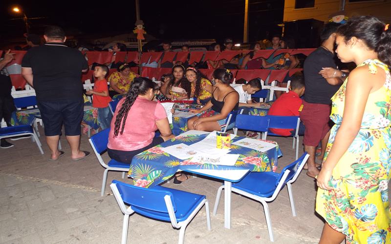 Público prestigia primeira noite do Encontro de Folguedos na Praça Manoel Nogueira Lima  - Imagem 8