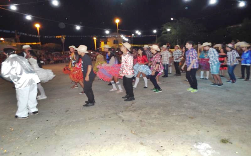 Público prestigia primeira noite do Encontro de Folguedos na Praça Manoel Nogueira Lima  - Imagem 59