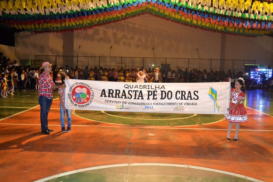 Prefeitura municipal realiza a primeira noite do arraiá da cidade de Joaquim Pires - Imagem 65