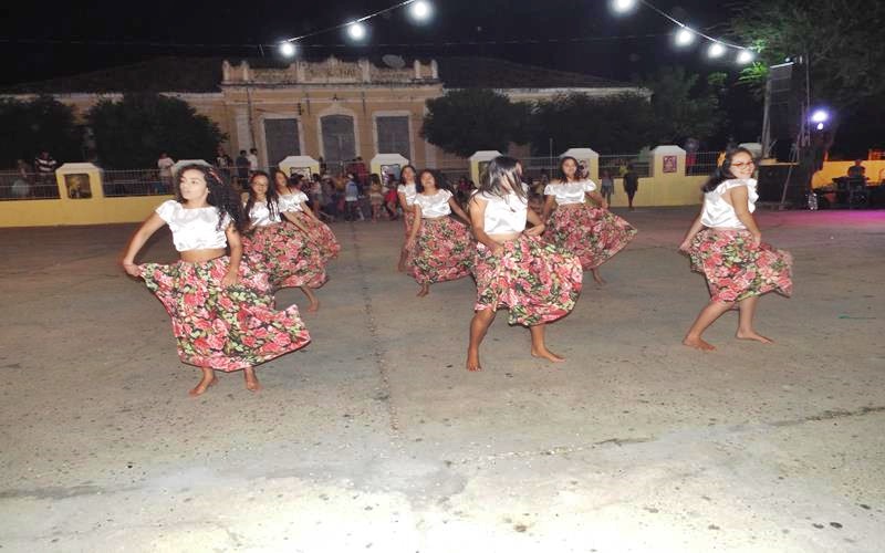 Público prestigia primeira noite do Encontro de Folguedos na Praça Manoel Nogueira Lima  - Imagem 69