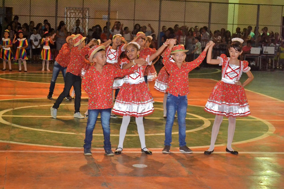 Prefeitura municipal realiza a primeira noite do arraiá da cidade de Joaquim Pires - Imagem 51