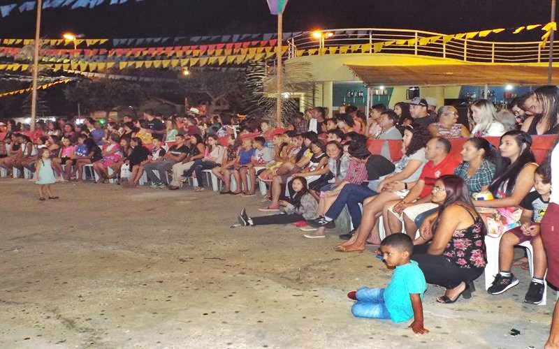 Público prestigia primeira noite do Encontro de Folguedos na Praça Manoel Nogueira Lima  - Imagem 21