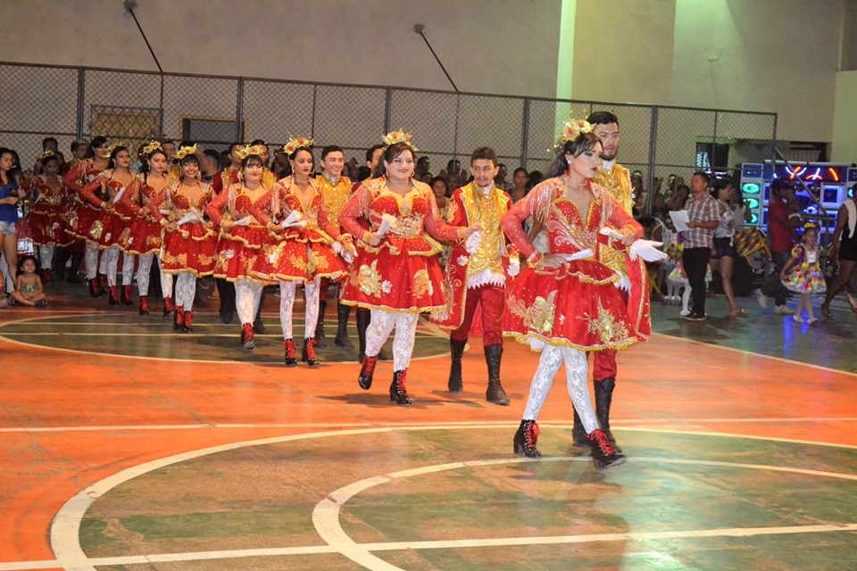 Prefeitura municipal realiza a primeira noite do arraiá da cidade de Joaquim Pires - Imagem 30
