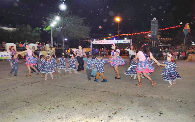 Público prestigia primeira noite do Encontro de Folguedos na Praça Manoel Nogueira Lima  - Imagem 44