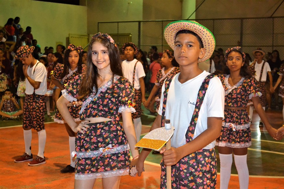 Prefeitura municipal realiza a primeira noite do arraiá da cidade de Joaquim Pires - Imagem 60