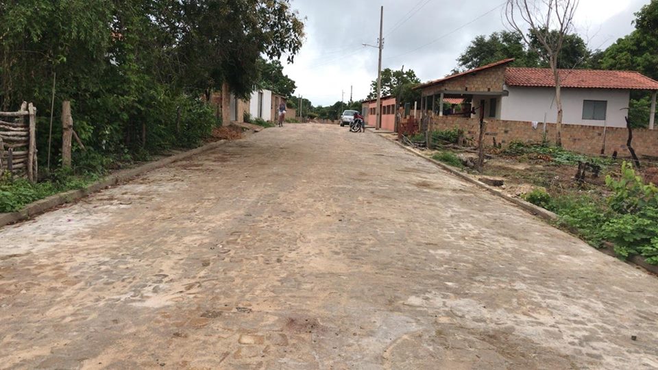 Prefeitura de Coivaras realiza obras de mobilidade urbana 