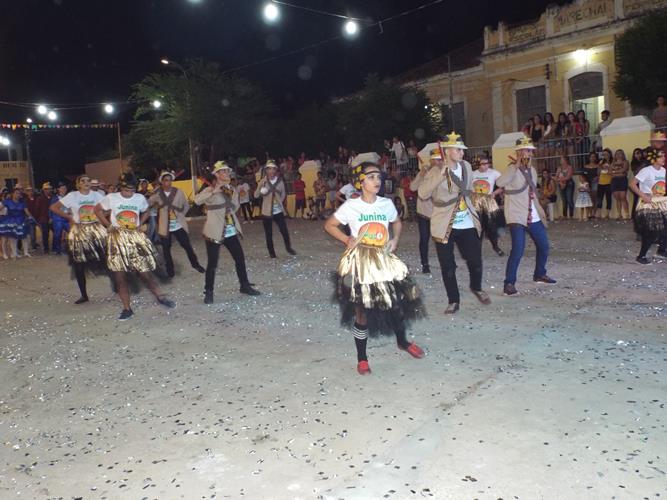 Junina Bag Dance leva título de campeã do Encontro de Folguedos 2019  - Imagem 68