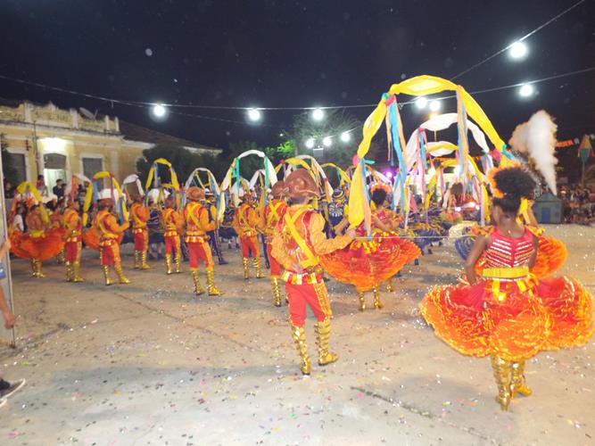 Junina Bag Dance leva título de campeã do Encontro de Folguedos 2019  - Imagem 117
