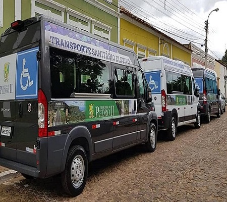 Prefeitura já está transportando nas vans para Teresina as pessoas que fazem TFD  