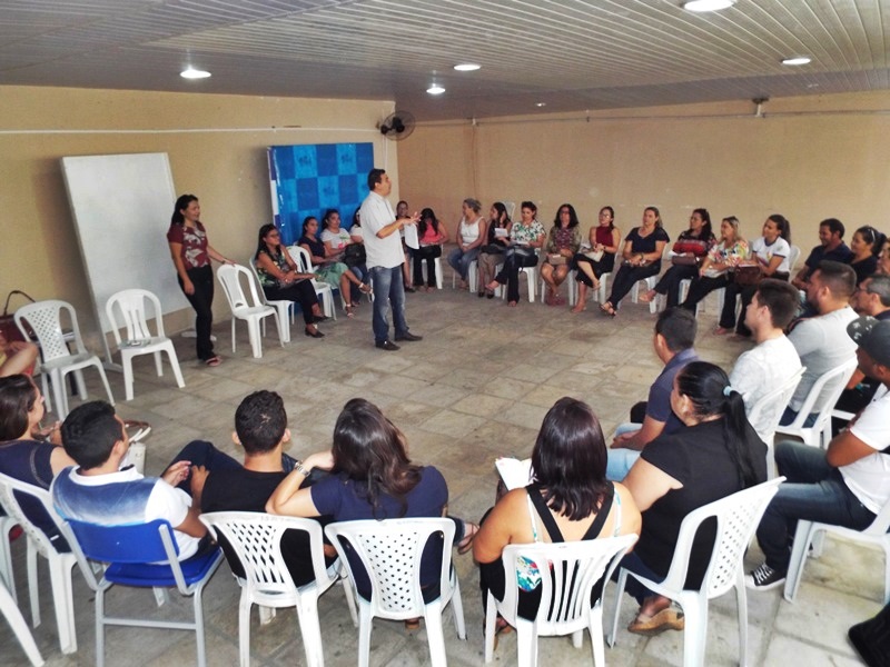 SEMED repassa aos diretores de escolas os filmes a serem trabalhados para o desfile do 7 de Setembro  de 2019 - Imagem 5