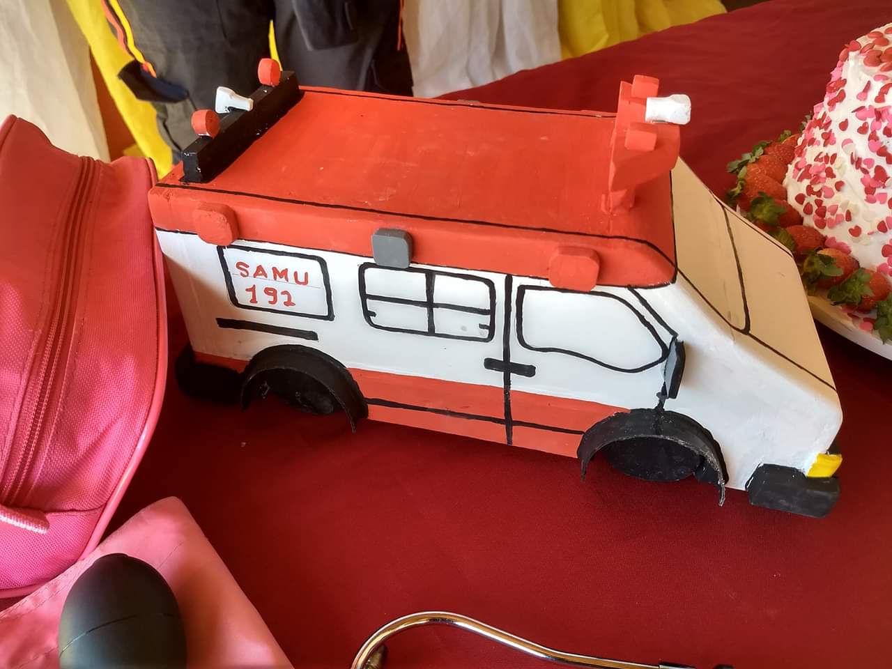 Prefeito João Luiz participa de comemoração de 03 anos de relevantes serviços do SAMU  - Imagem 11